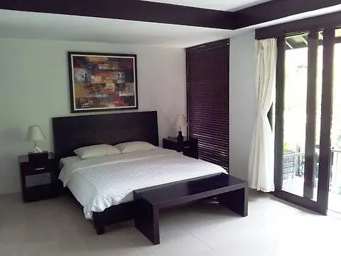 Pensión S'cape Condotel 3*